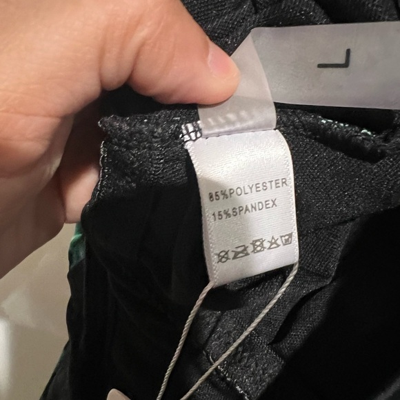 Tropical Leaf Print Women's One Piece Swimsuit - Picture 6 of 8